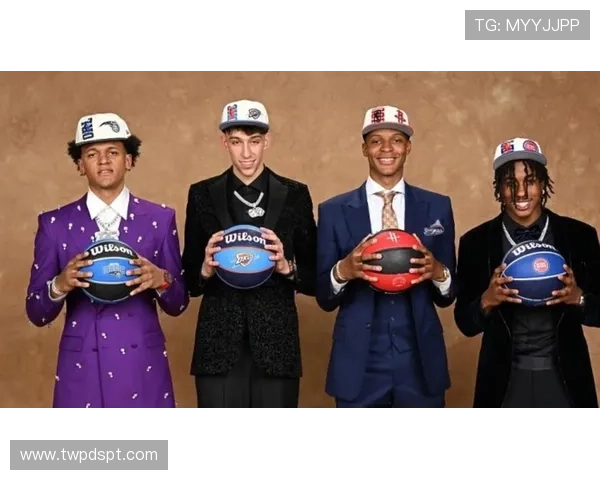 夏普签约四年九千万22届首轮秀七人续约班凯罗切特杰伦威超两亿 夏普签约四年九千万22届首轮秀七人续约班凯罗切特杰伦威超两亿